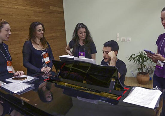 Teatro Musical, Violão, Piano e Canto estão nos últimos dias para inscrições na Oficina de Música de Curitiba.
Foto: Cido Marques