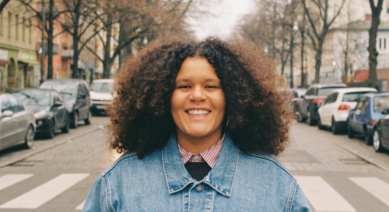 Cantora e compositora baiana Jadsa